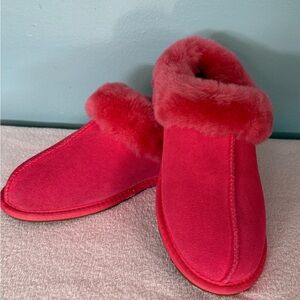 UGG Vibrant Coral Red Women's Slippers
